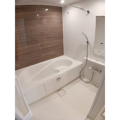 リラ　クオーレⅢ 102【管理NO：1-028407301-01020】 ★家具家電は申し込み後に搬入します★の物件写真4