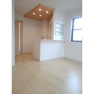 エレガンスヒル 101【管理NO：1-024648801-01010】 ★家具家電は申し込み後に搬入します★ ★2026年09月中旬入居可能★の物件写真2
