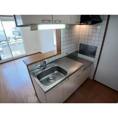 ラッキ－セブンⅡ 203【管理NO：1-011707002-02030】 ★家具家電は申し込み後に搬入します★の物件写真3