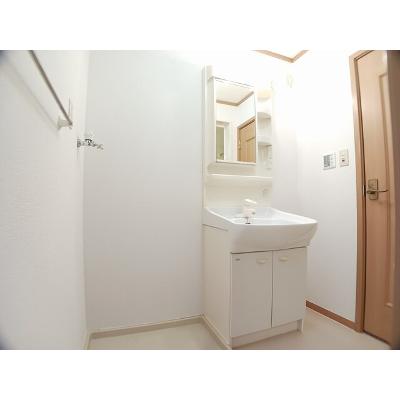Ｌｕｃｋｙ・ＴｅｎⅠ 203【管理NO：1-012155901-02030】 ★家具家電は申し込み後に搬入します★の物件写真6