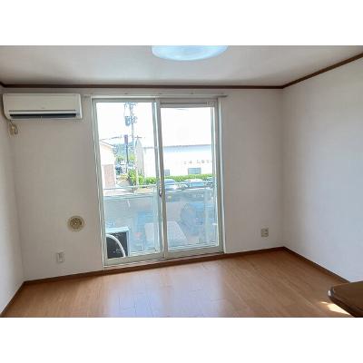 ラッキ－セブンⅠ 203【管理NO：1-011707001-02030】 ★家具家電は申し込み後に搬入します★の物件写真2
