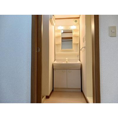 ラッキ－セブンⅠ 203【管理NO：1-011707001-02030】 ★家具家電は申し込み後に搬入します★の物件写真6
