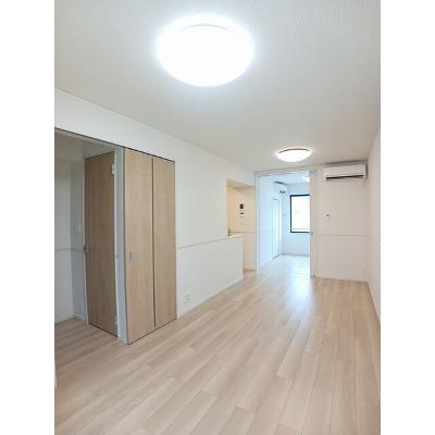 プリムヴェール 102【管理NO：1-028155501-01020】 ★家具家電は申し込み後に搬入します★ ★2026年10月上旬入居可能★の物件写真2