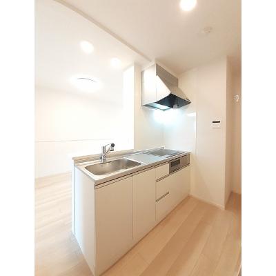 四季　夏 203【管理NO：1-027532201-02030】 ★家具家電は申し込み後に搬入します★ ★2026年09月中旬入居可能★の物件写真3