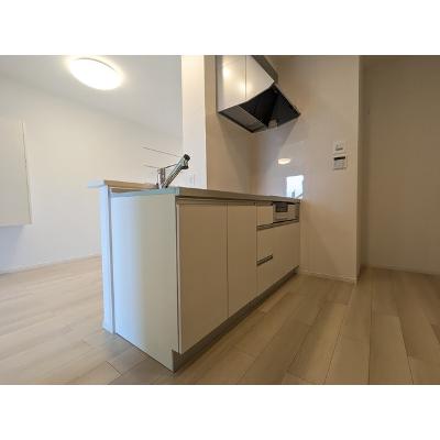 ラ・スペランツァⅥ 203【管理NO：1-027275901-02030】 ★家具家電は申し込み後に搬入します★の物件写真3