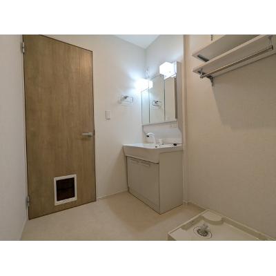ラ・スペランツァⅥ 203【管理NO：1-027275901-02030】 ★家具家電は申し込み後に搬入します★の物件写真6