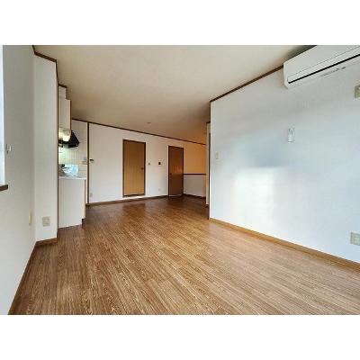 グリーンウッドⅡ 202【管理NO：1-009369402-02020】 ★家具家電は申し込み後に搬入します★の物件写真2