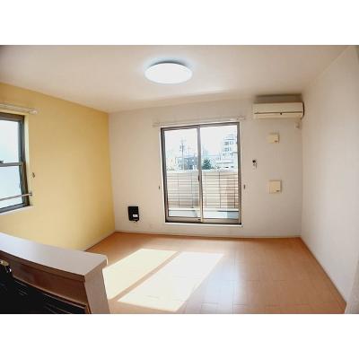 Ｆ・フォレスト 201【管理NO：1-018553901-02010】 ★家具家電は申し込み後に搬入します★ ★2026年08月中旬入居可能★の物件写真2