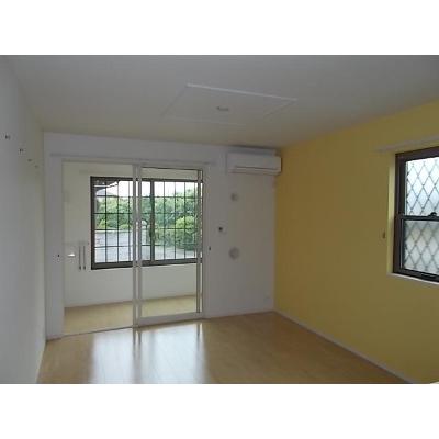 プリマベーラ 101【管理NO：1-021553401-01010】 ★家具家電は申し込み後に搬入します★ ★2026年09月中旬入居可能★の物件写真2