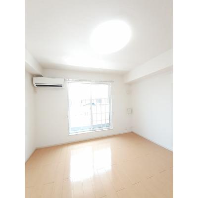 ソラーレⅡ 202【管理NO：1-017325402-02020】 ★家具家電は申し込み後に搬入します★ ★2026年12月上旬入居可能★の物件写真2