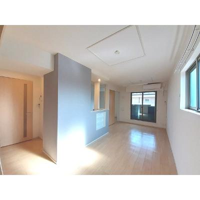 グランアムール 201【管理NO：1-021432601-02010】 ★家具家電は申し込み後に搬入します★ ★2026年09月中旬入居可能★の物件写真2