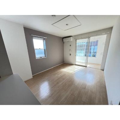 apartment 〒108-0075　東京都港区港南２丁目16-1