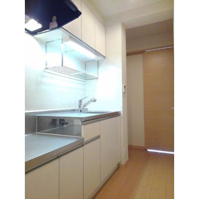 マーベラスプレイス 306【管理NO：1-016358301-03050】 ★家具家電は申し込み後に搬入します★ ★2026年11月中旬入居可能★の物件写真3