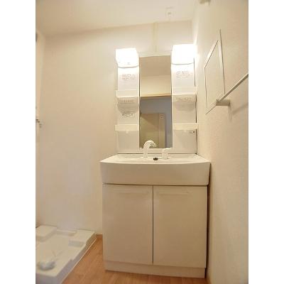 サンキ・ベルソーレ 201【管理NO：1-016551801-02010】 ★家具家電は申し込み後に搬入します★の物件写真6
