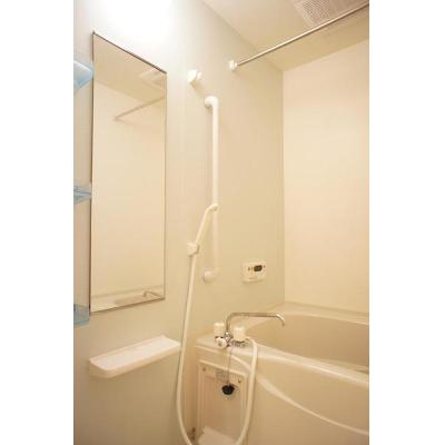 レインボーヒルズ 103【管理NO：1-016726001-01030】 ★家具家電は申し込み後に搬入します★の物件写真4