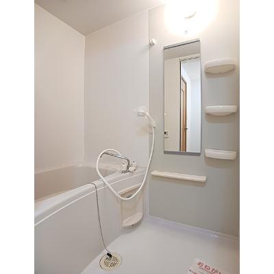 エテルネルＢ 201【管理NO：1-012403602-02010】 ★家具家電は申し込み後に搬入します★の物件写真4