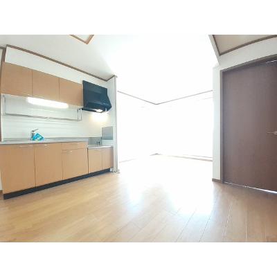 アンソレイエＢ 203【管理NO：1-011578102-02030】 ★家具家電は申し込み後に搬入します★ ★2026年09月中旬入居可能★の物件写真2