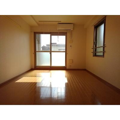 パークレジデンス小山 206【管理NO：1-015007601-02060】 ★家具家電は申し込み後に搬入します★ ★2026年08月下旬入居可能★の物件写真2