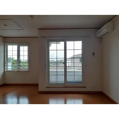 ヴィラ・大堀端Ａ 201【管理NO：1-013607101-02010】 ★家具家電は申し込み後に搬入します★ ★2026年10月中旬入居可能★の物件写真2