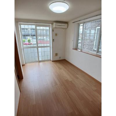 ラフレシールⅠ 101【管理NO：1-012411101-01010】 ★家具家電は申し込み後に搬入します★ ★2026年09月中旬入居可能★の物件写真2