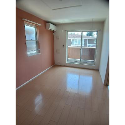 Ｔｉｎｙ　ｈｏｍｅ－Ⅱ 201【管理NO：1-020227802-02010】 ★家具家電は申し込み後に搬入します★の物件写真2
