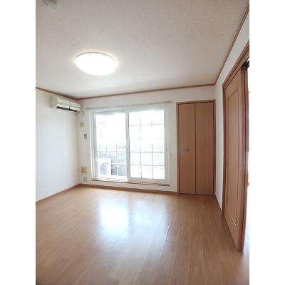 カリーノ　トゥッティＡ 201【管理NO：1-012416601-02010】 ★家具家電は申し込み後に搬入します★の物件写真2