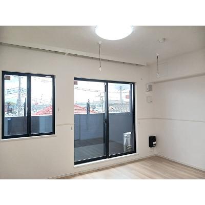 コスモステラス　イースト 303【管理NO：1-028049402-03030】 ★家具家電は申し込み後に搬入します★の物件写真2