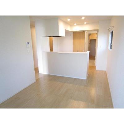 サニールーチェ　平須 103【管理NO：1-024376501-01030】 ★家具家電は申し込み後に搬入します★ ★2026年09月中旬入居可能★の物件写真2