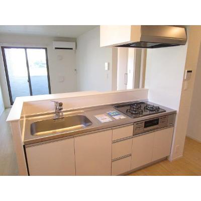サニールーチェ　平須 103【管理NO：1-024376501-01030】 ★家具家電は申し込み後に搬入します★ ★2026年09月中旬入居可能★の物件写真3