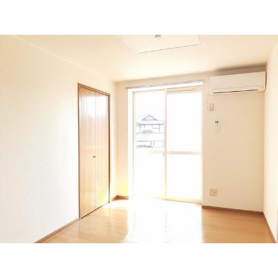 プリムヴェール 202【管理NO：1-007866901-02020】 ★家具家電は申し込み後に搬入します★ ★2026年09月中旬入居可能★の物件写真2