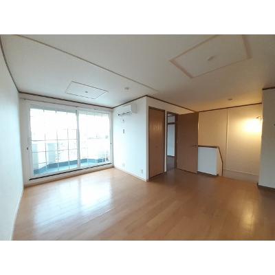 センチュリー君山Ｄ 202【管理NO：1-009541903-02020】 ★家具家電は申し込み後に搬入します★ ★2026年09月下旬入居可能★の物件写真2