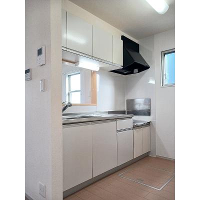 アーバンコートＤ 101【管理NO：1-019213901-01010】 ★家具家電は申し込み後に搬入します★ ★2026年10月中旬入居可能★の物件写真3
