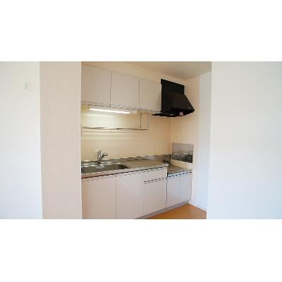 ブリランテ　オリオンⅢ 103【管理NO：1-017957603-01030】 ★家具家電は申し込み後に搬入します★ ★2026年09月上旬入居可能★の物件写真3