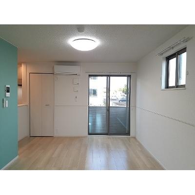 モナコⅡ 105【管理NO：1-026966202-01050】 ★家具家電は申し込み後に搬入します★ ★2026年09月上旬入居可能★の物件写真2