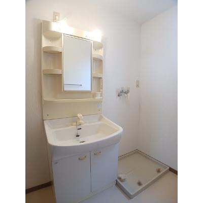 カルティエ 103【管理NO：1-011385501-01030】 ★家具家電は申し込み後に搬入します★ ★2026年09月中旬入居可能★の物件写真6