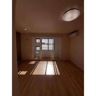 プラシードＢ 202【管理NO：1-026478602-02020】 ★家具家電は申し込み後に搬入します★の物件写真2
