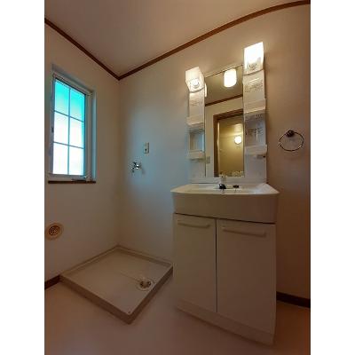スィートＢ 201【管理NO：1-007265702-02010】 ★家具家電は申し込み後に搬入します★ ★2026年10月中旬入居可能★の物件写真6