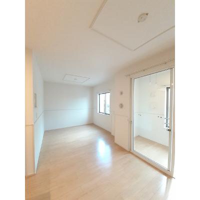 ブリエ・カメリア 101【管理NO：1-022846201-01010】 ★家具家電は申し込み後に搬入します★ ★2026年11月中旬入居可能★の物件写真2