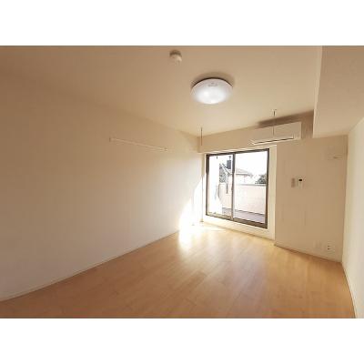 ｖｉｌｌａ　ｃｏｌｌｉｎａ 203【管理NO：1-023752901-02030】 ★家具家電は申し込み後に搬入します★ ★2026年10月上旬入居可能★の物件写真2