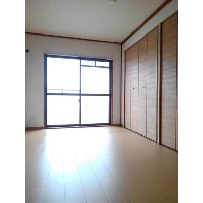 ルミエールカサマ 205【管理NO：1-003565601-02040】 ★家具家電は申し込み後に搬入します★ ★2026年09月中旬入居可能★の物件写真2