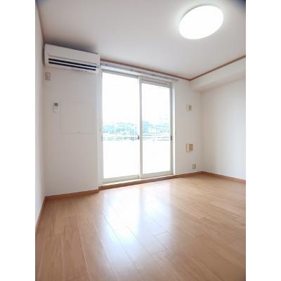 ルーナⅡ 203【管理NO：1-012291301-02030】 ★家具家電は申し込み後に搬入します★ ★2026年09月下旬入居可能★の物件写真2