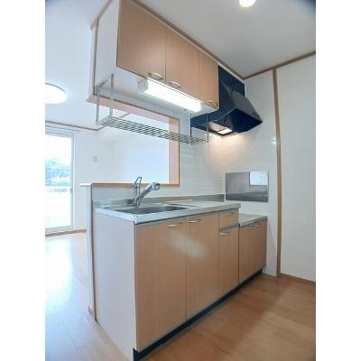 ルーナⅡ 203【管理NO：1-012291301-02030】 ★家具家電は申し込み後に搬入します★ ★2026年09月下旬入居可能★の物件写真3