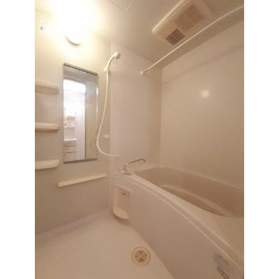 貴宝苑Ⅲ 201【管理NO：1-013426201-02010】 ★家具家電は申し込み後に搬入します★ ★2026年09月中旬入居可能★の物件写真4