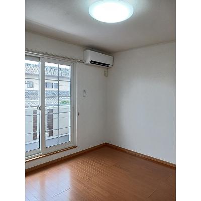ムーンブルク 202【管理NO：1-014531101-02020】 ★家具家電は申し込み後に搬入します★の物件写真2