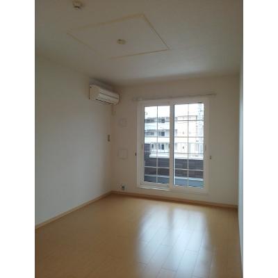 はな（華） 201【管理NO：1-016563001-02010】 ★家具家電は申し込み後に搬入します★ ★2026年09月中旬入居可能★の物件写真2