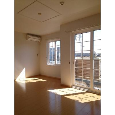 ハーモニーコート 101【管理NO：1-016057801-01010】 ★家具家電は申し込み後に搬入します★ ★2026年10月下旬入居可能★の物件写真2