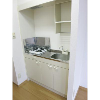 アビタシオン 105【管理NO：1-012564601-01040】 ★家具家電は申し込み後に搬入します★ ★2026年09月下旬入居可能★の物件写真3