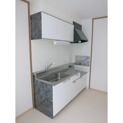 サンハイム 201【管理NO：1-010147601-02010】 ★家具家電は申し込み後に搬入します★ ★2026年10月中旬入居可能★の物件写真3