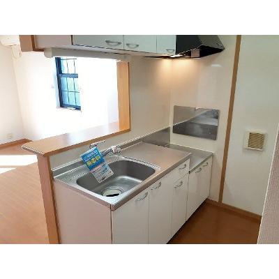 ウエスト　アベニュー 102【管理NO：1-013910301-01020】 ★家具家電は申し込み後に搬入します★ ★2026年09月下旬入居可能★の物件写真3