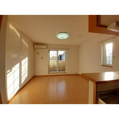クローバー 203【管理NO：1-014714101-02030】 ★家具家電は申し込み後に搬入します★ ★2026年10月上旬入居可能★の物件写真2